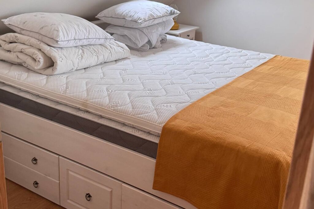 Teise korruse magamistuba 2