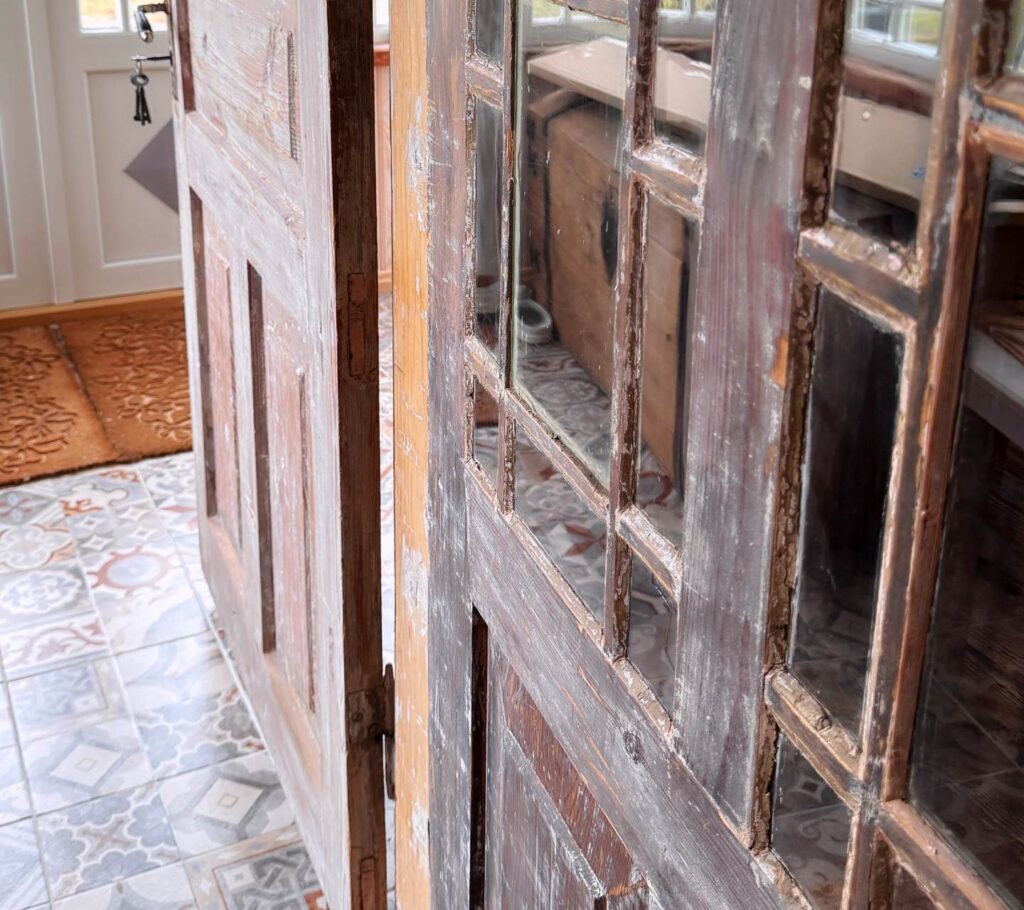 vanutatud uksed 2 1440x1280px